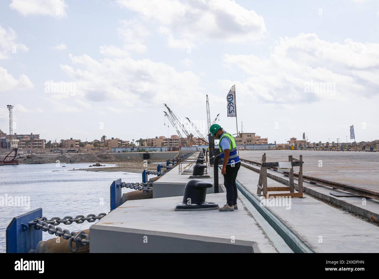 Egypt ports hi-res stock photography and images - Alamy