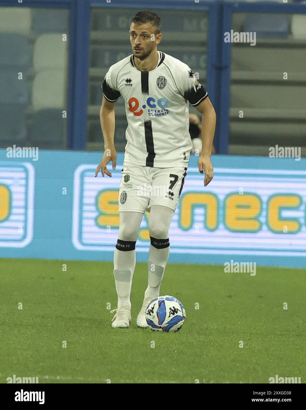 Daniele Donnarumma of Cesena FC during US Sassuolo Calcio vs Cesena FC, 2Â°  Serie B, image size:1039x1390