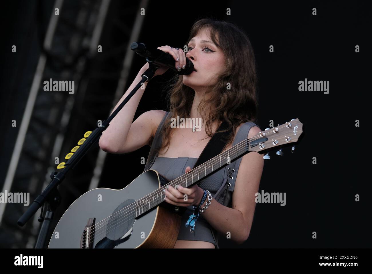 Holly humberstone 2024 tour hi-res stock photography and images - Alamy