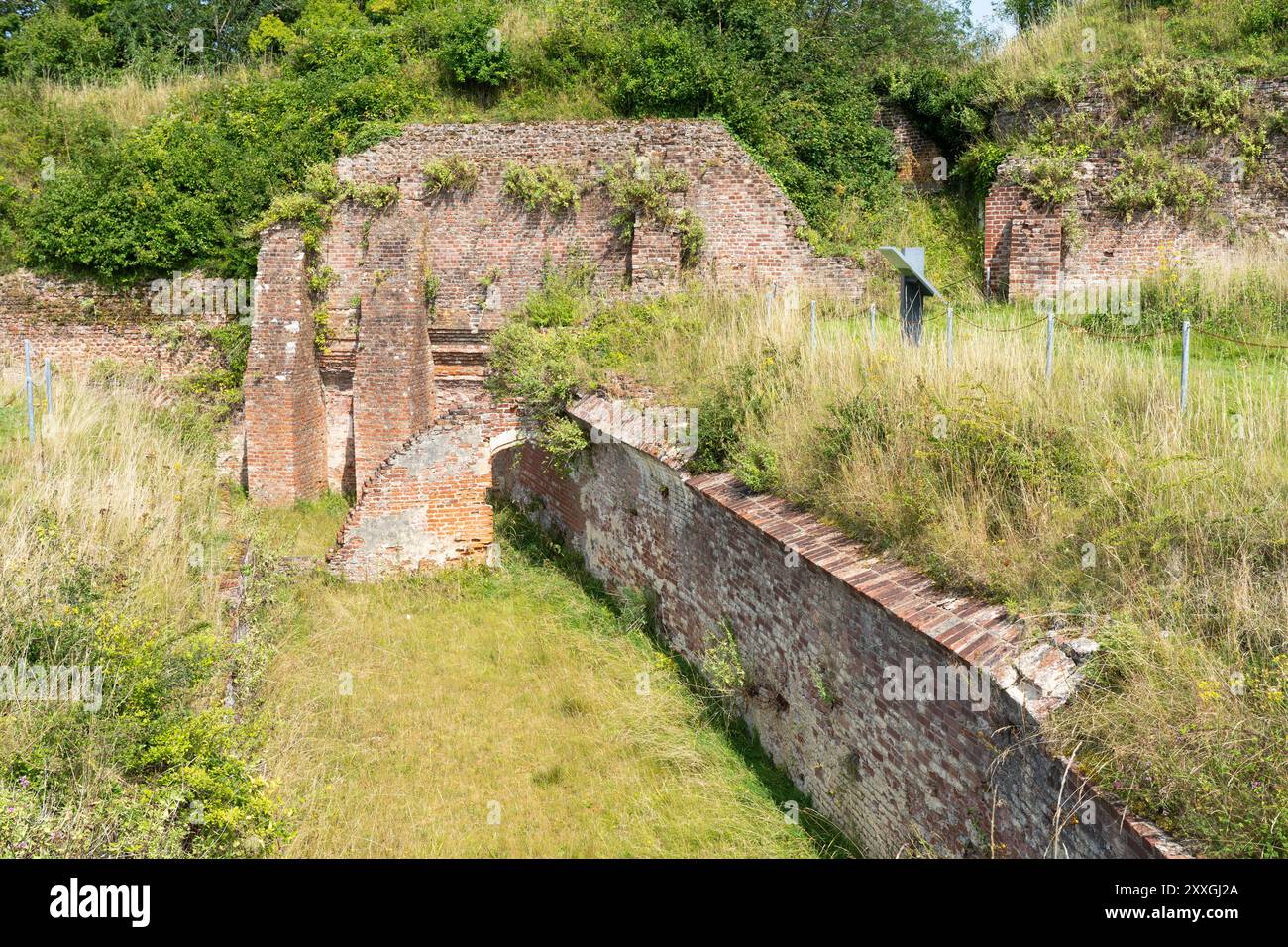 The gap in the wall on the right is where the fortress walls were ...