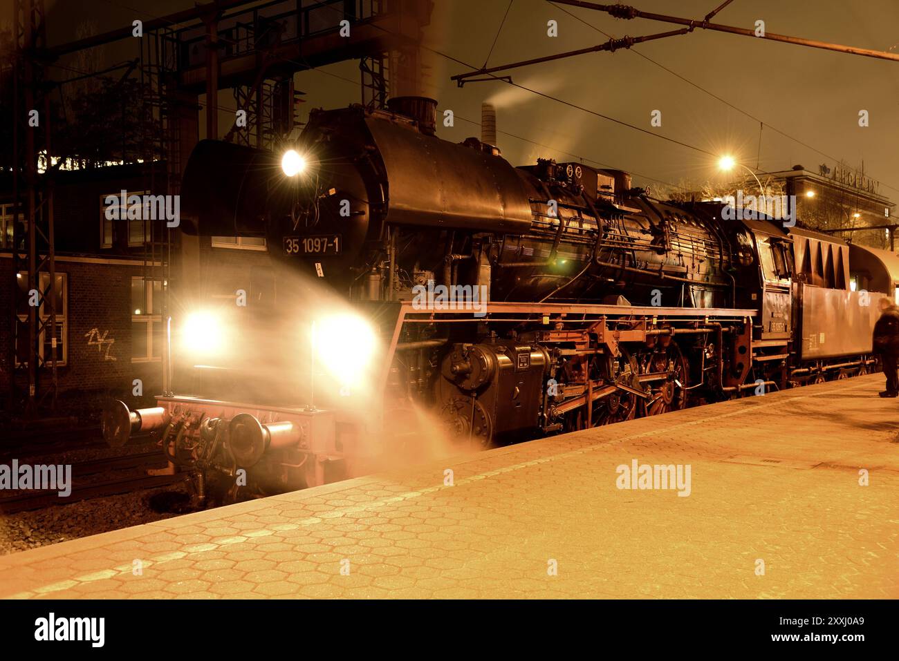 Gdr reichsbahn hi-res stock photography and images - Alamy Gdr reichsbahn hi-res stock photography and images - Alamy