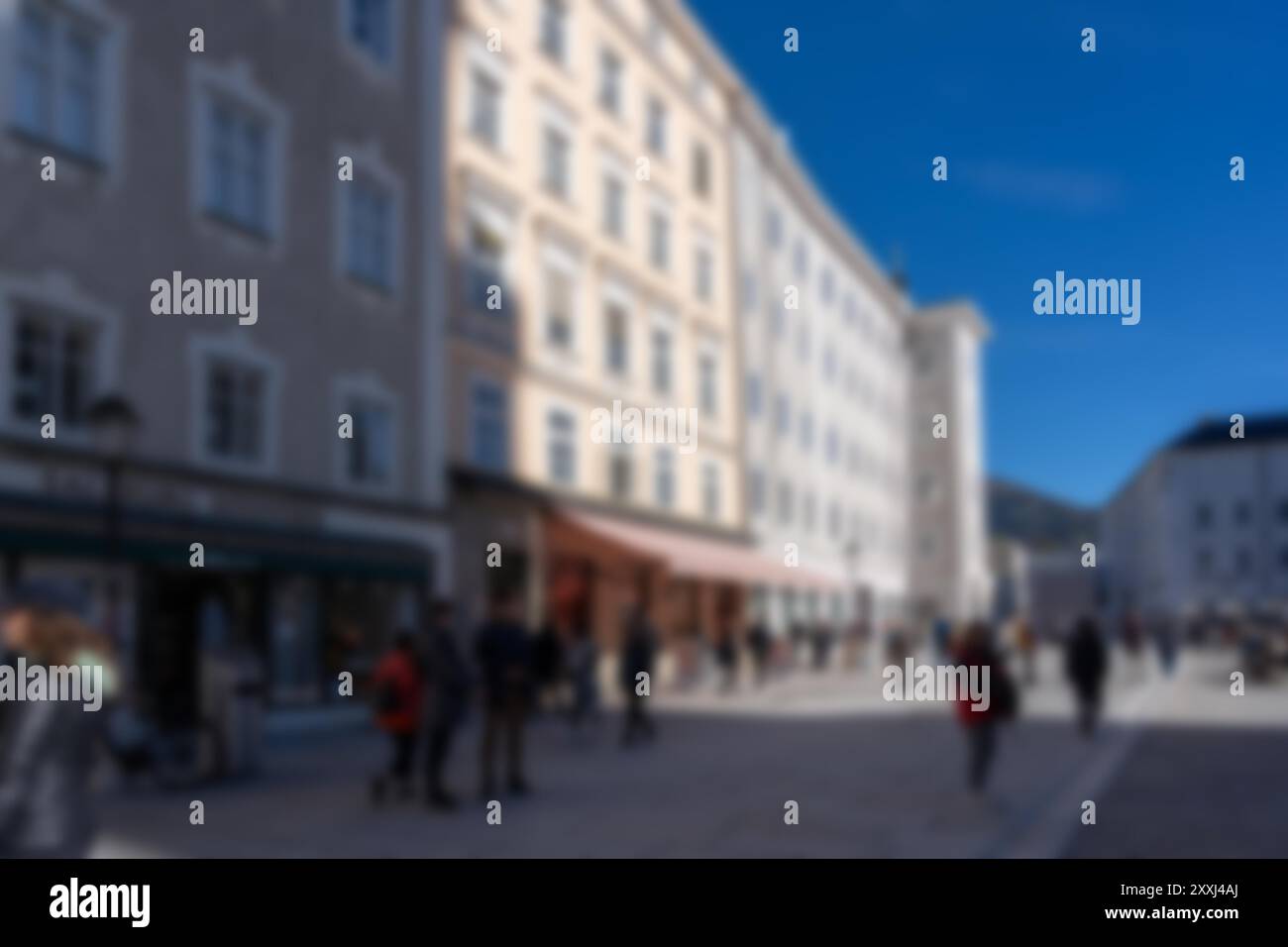Blurry pedestrians storefront hi-res stock photography and images - Alamy