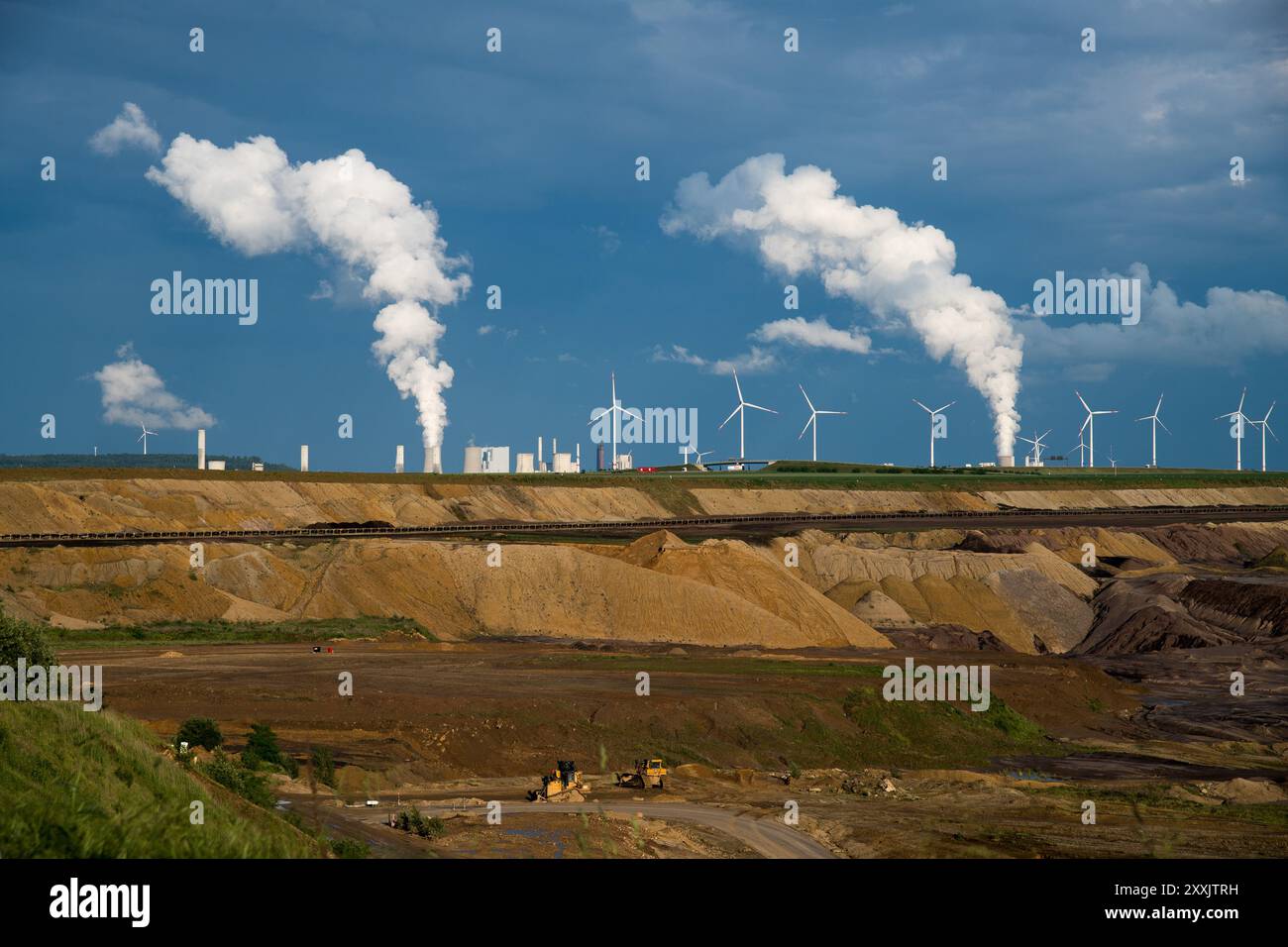 Rwe power ag niederaussem power plant hi-res stock photography and ...