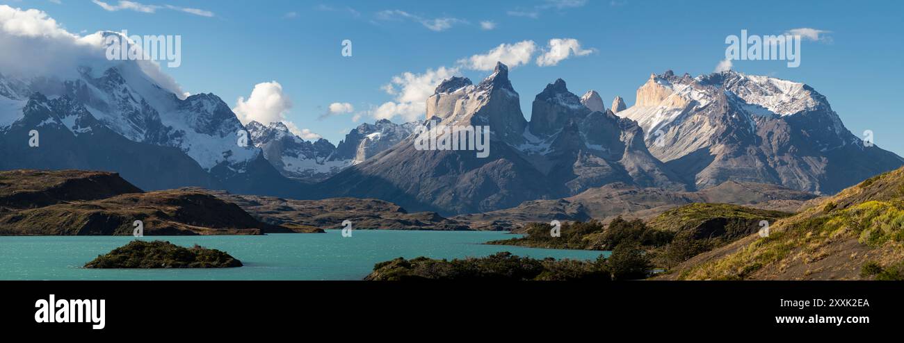 Lake Pehoe, Torres del Paine National Park, Chile Stock Photo - Alamy