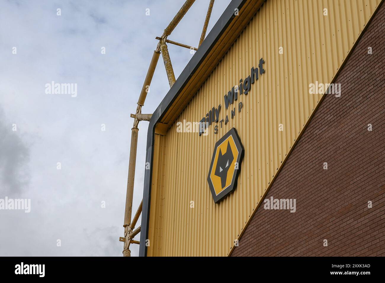 A general view of the Building Billy Wright Stand at the Molineux during the Premier League match Wolverhampton Wanderers vs Chelsea at Molineux, Wolverhampton, United Kingdom, 25th August 2024  (Photo by Gareth Evans/News Images) Stock Photo