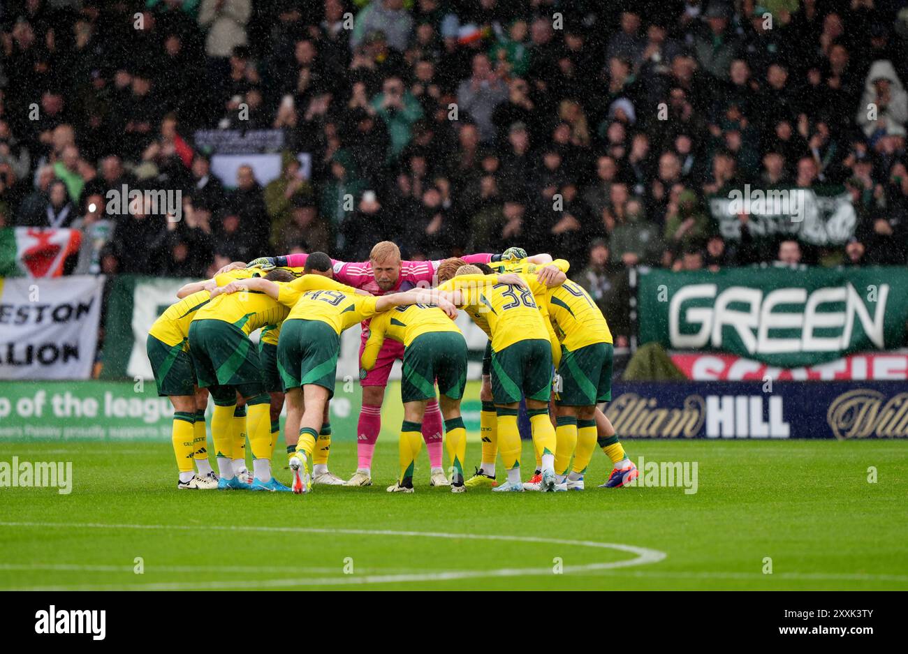 Celtic's players in a huddle before the William Hill Premiership match ...