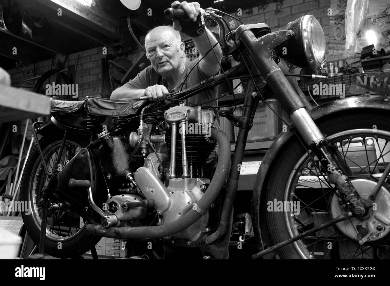 Vintage motorcycle mechanic hi res stock photography and images Alamy