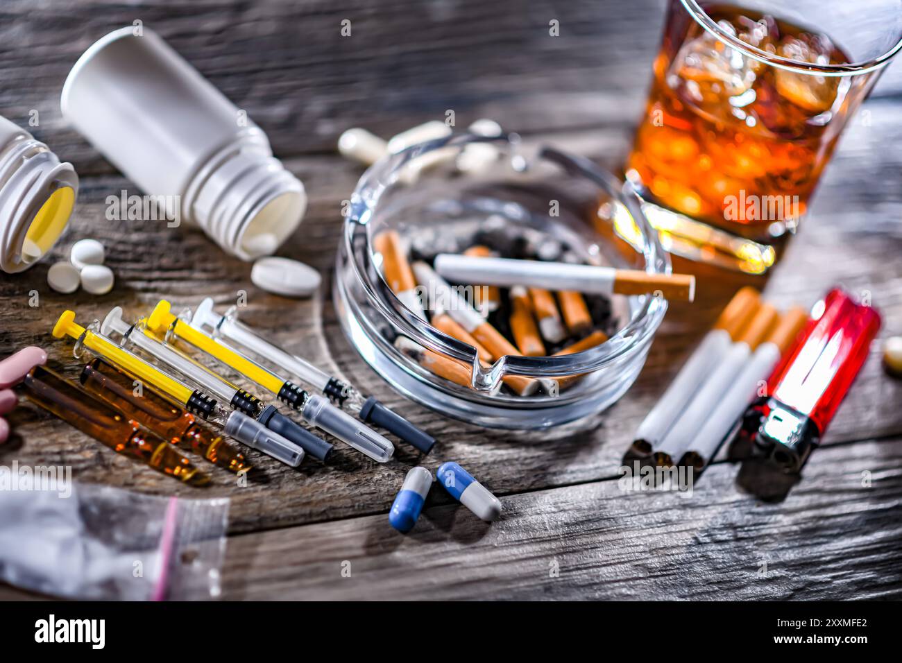 what drugs are in cigarettes Cigarette is a highly addictive drug E-cigarettes: Addicted to vaping? Experts
