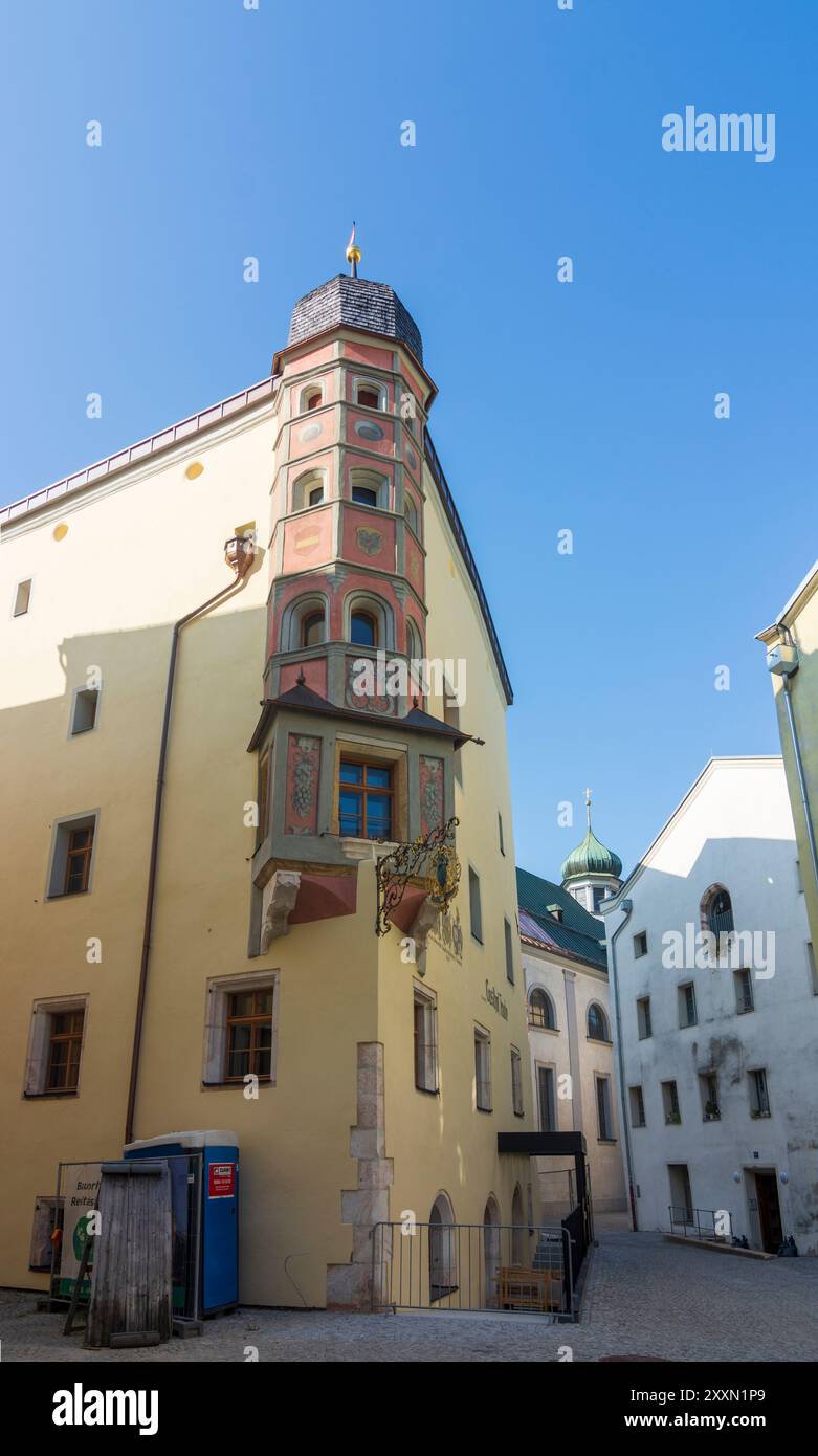 Rattenberg: inn Gasthof Zur Traube in Alpbachtal, Tirol, Tyrol, Austria Stock Photo