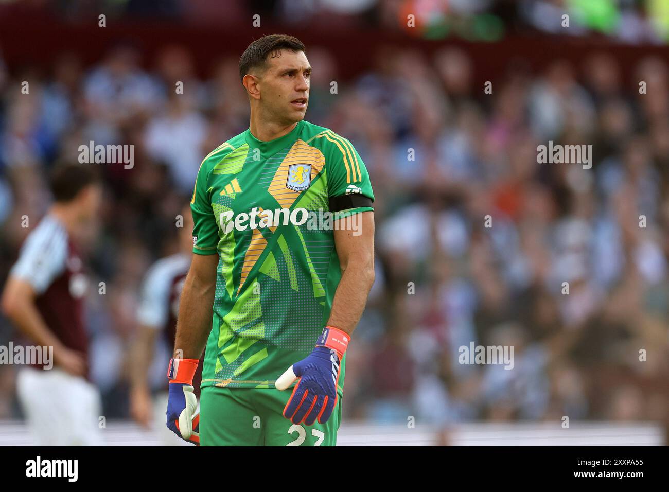 Birmingham, UK. 24th Aug, 2024. Emiliano Martinez, the goalkeeper of Aston Villa looks on. Premier League match, Aston Villa v Arsenal at Villa Park in Birmingham on Saturday 24th August 2024 this image may only be used for Editorial purposes. Editorial use only, pic by Andrew Orchard/Andrew Orchard sports photography/Alamy Live news Credit: Andrew Orchard sports photography/Alamy Live News Stock Photo