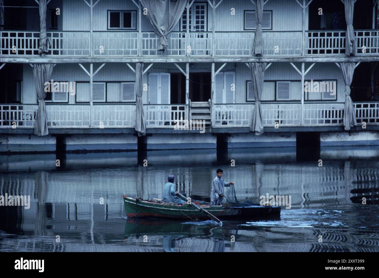 Man rows boat past hi-res stock photography and images - Alamy