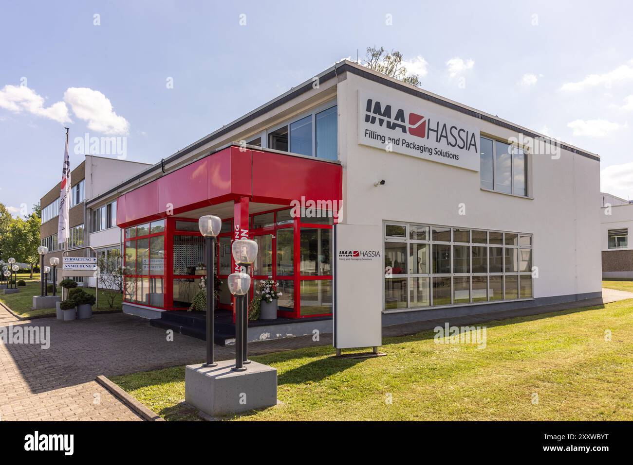 Sealing machines hi-res stock photography and images - Alamy