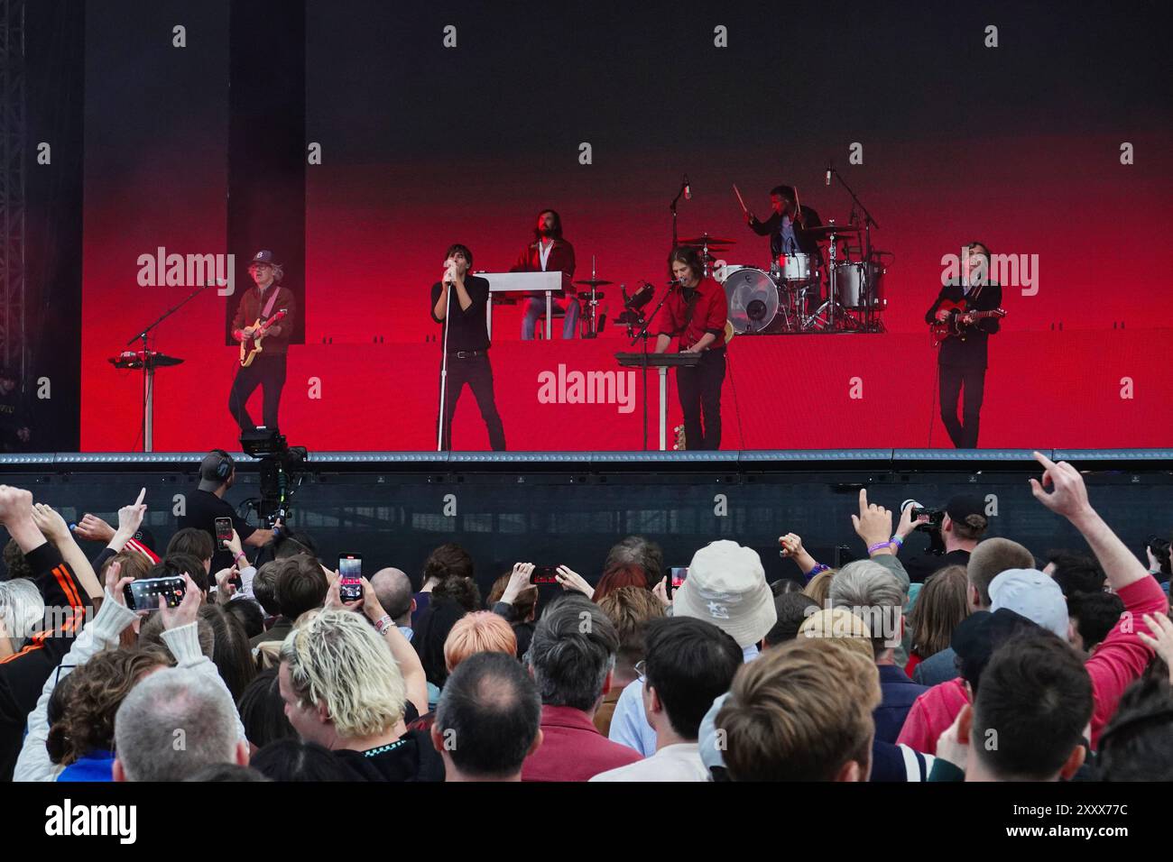 French Indie Rock Band Phoenix French Indie Rock Band Phoenix