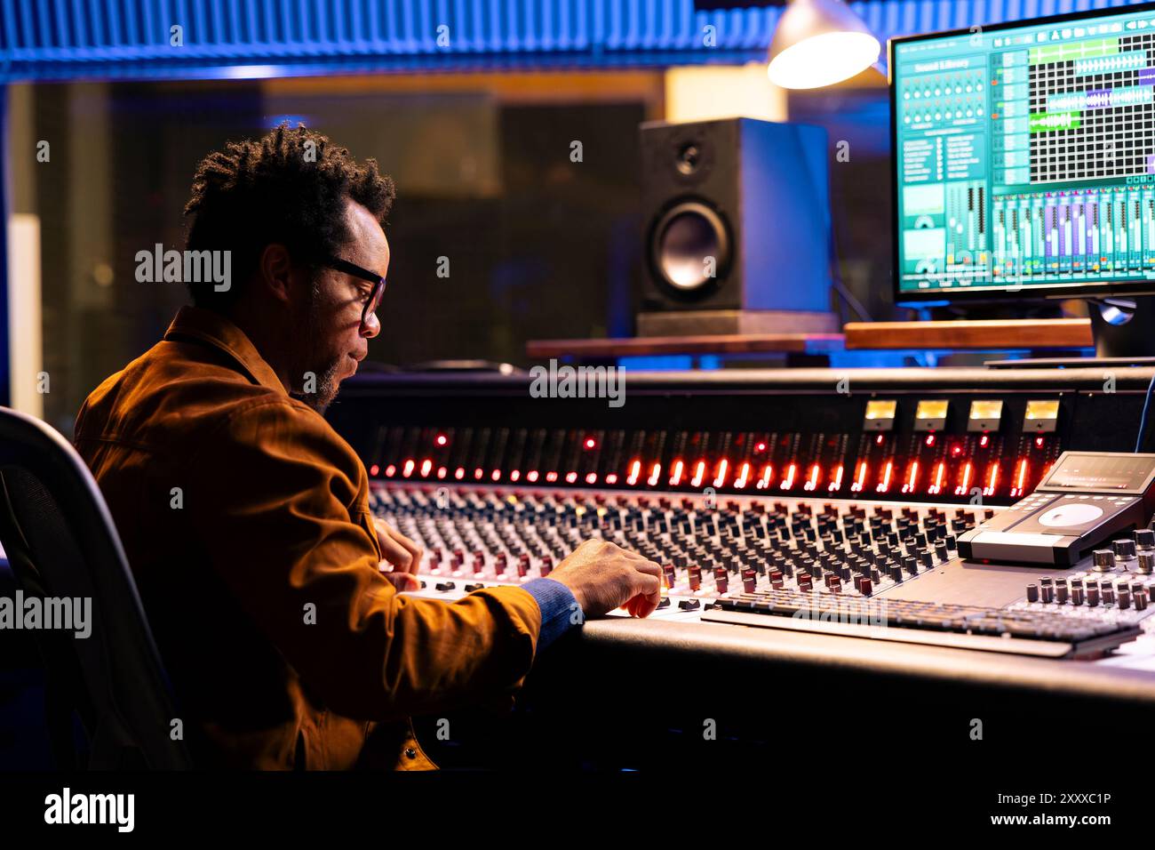 Tracking engineer processing mixing hi-res stock photography and images ...