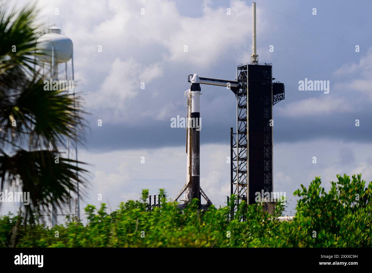 Merritt Island Florida USA 26th Aug 2024 A SpaceX Dragon merritt-island-florida-usa-26th-aug-2024-a-spacex-dragon