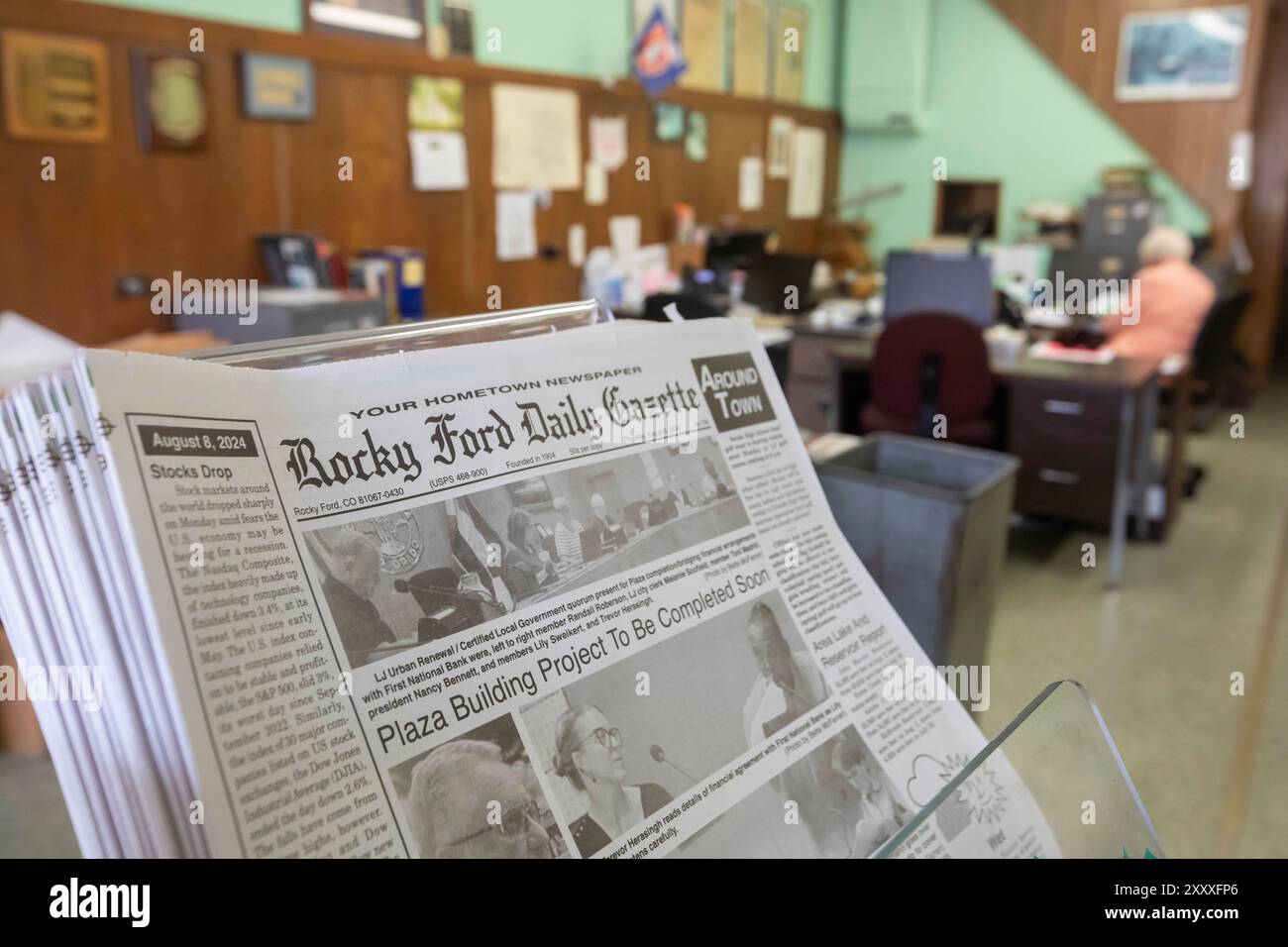 Daily worker newspaper hi res stock photography and images alamy