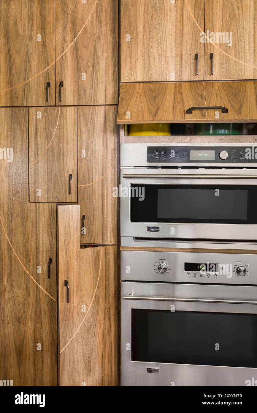 Alder cabinets hi-res stock photography and images - Alamy, image size:866x1390