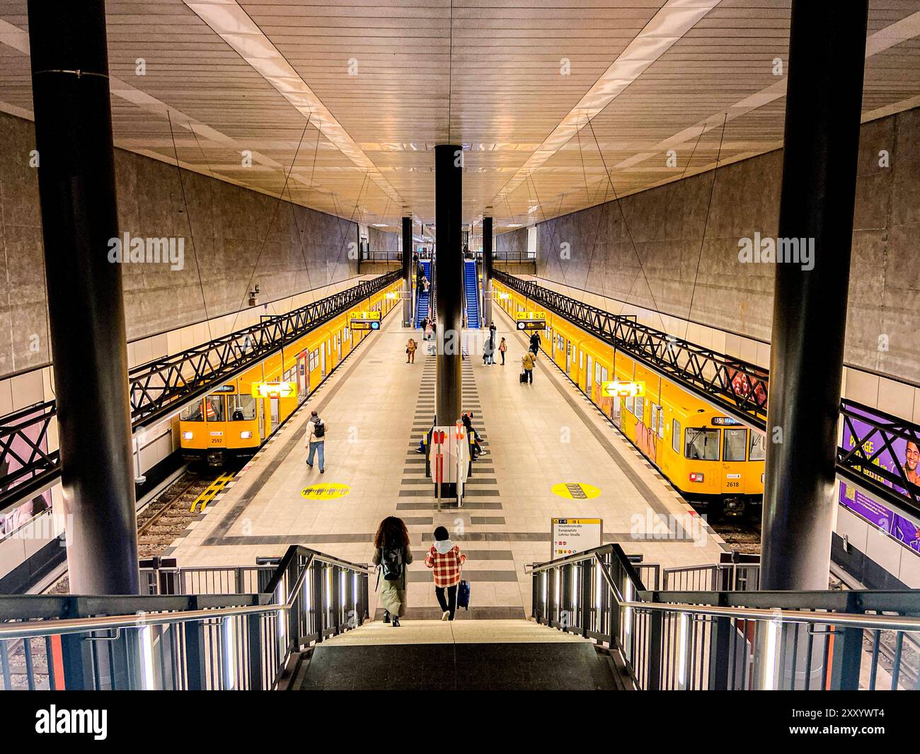 U-Bahn Line U5 Stations U-Bahn Bundestag. Newly build part and latest ...