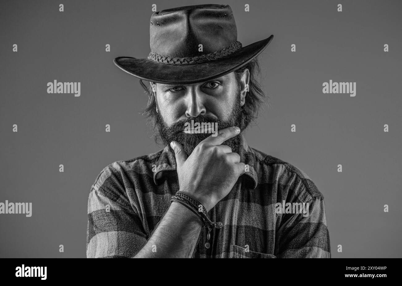 Bearded guy in hat Black and White Stock Photos & Images - Alamy