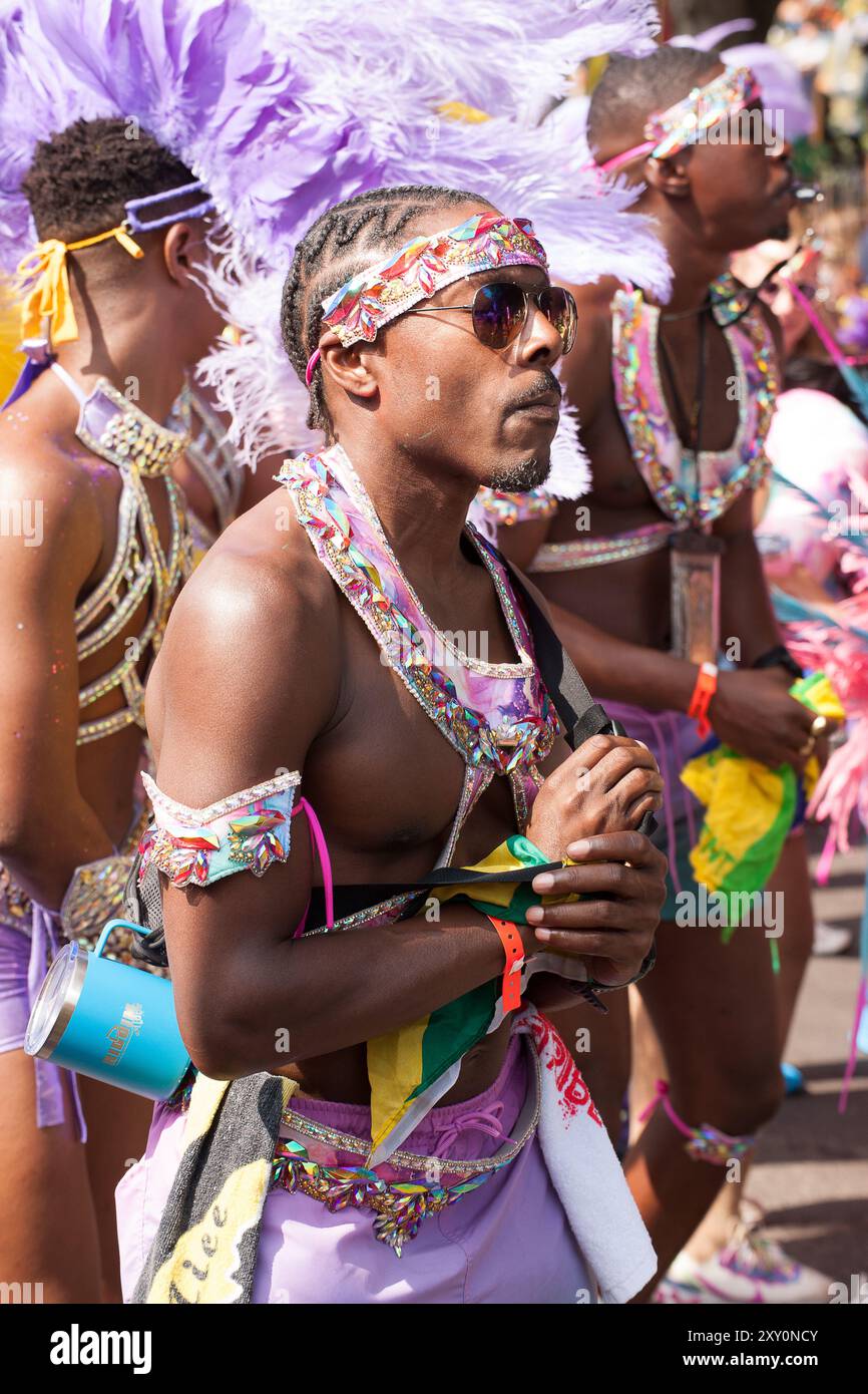 Male carnival costumes hi-res stock photography and images - Alamy