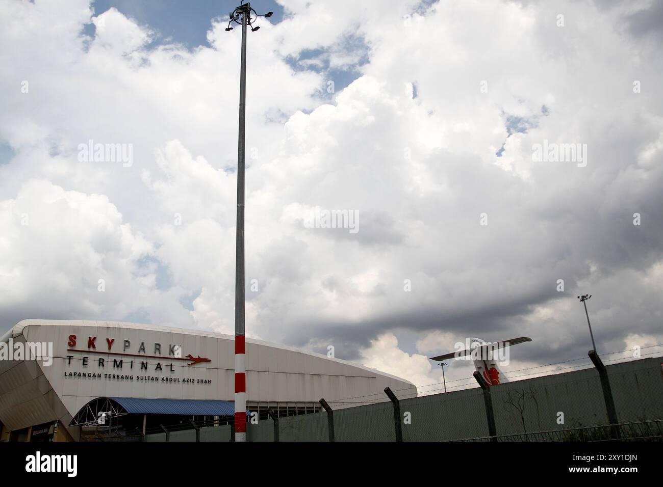 airport sultan abdul aziz shah