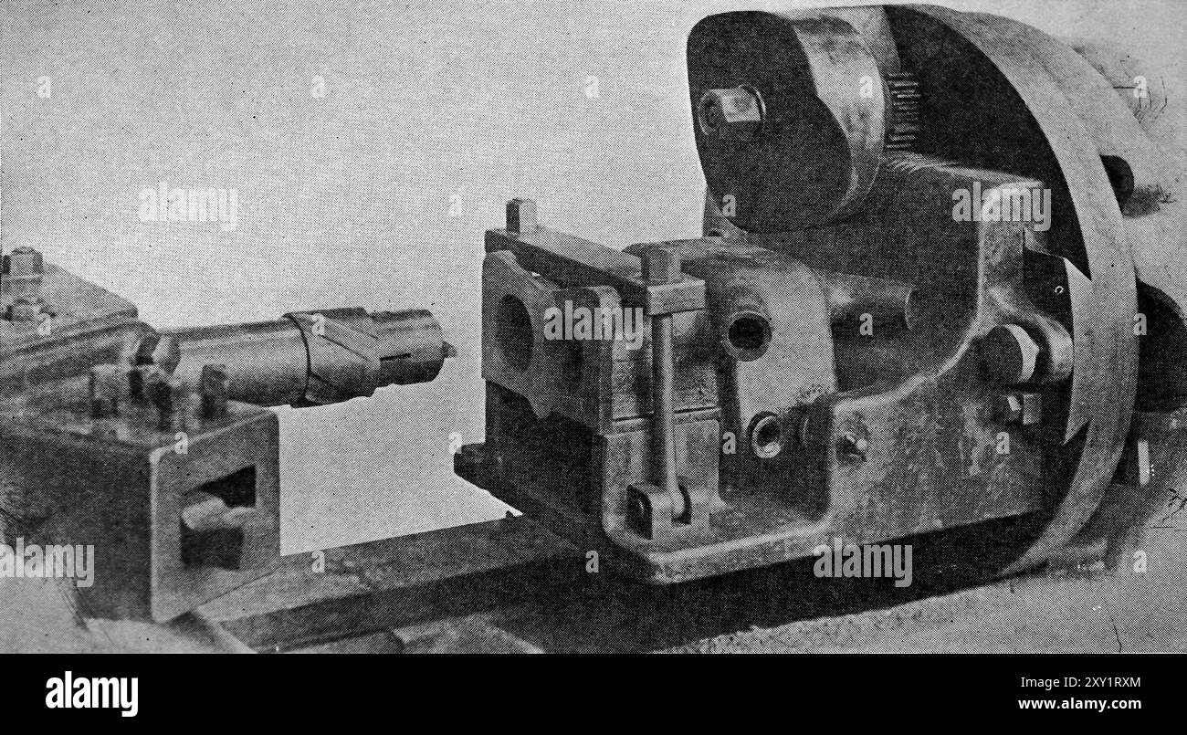 Turret lather hi-res stock photography and images - Alamy