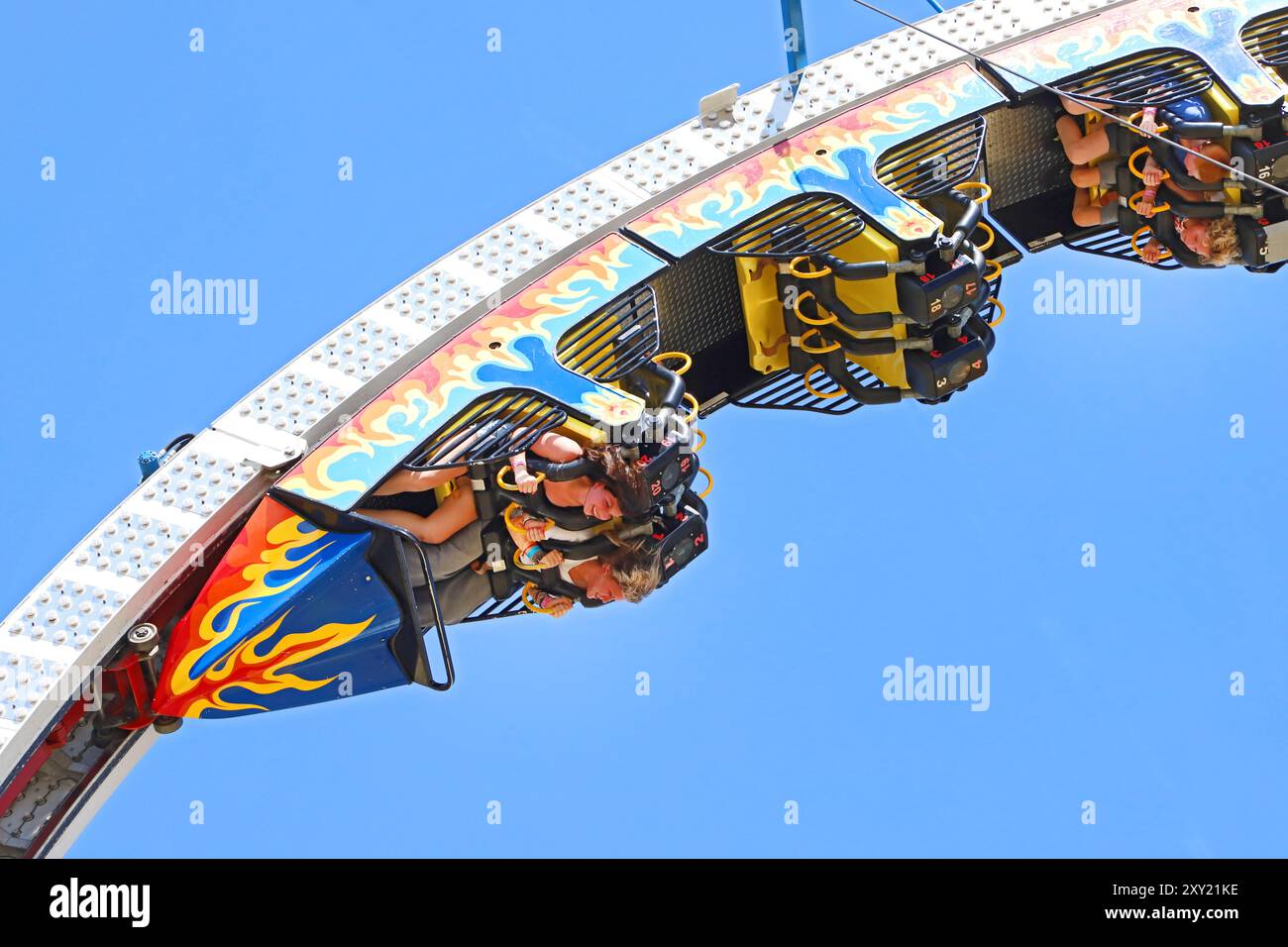 Ride at county fair hi-res stock photography and images - Alamy