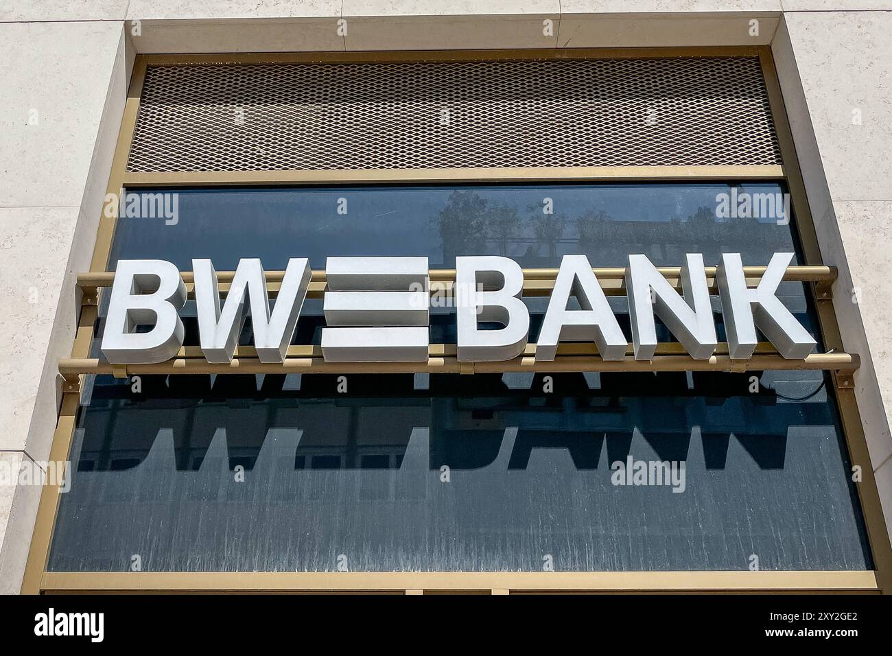 Baden wurttembergische bank logo hi-res stock photography and images ...