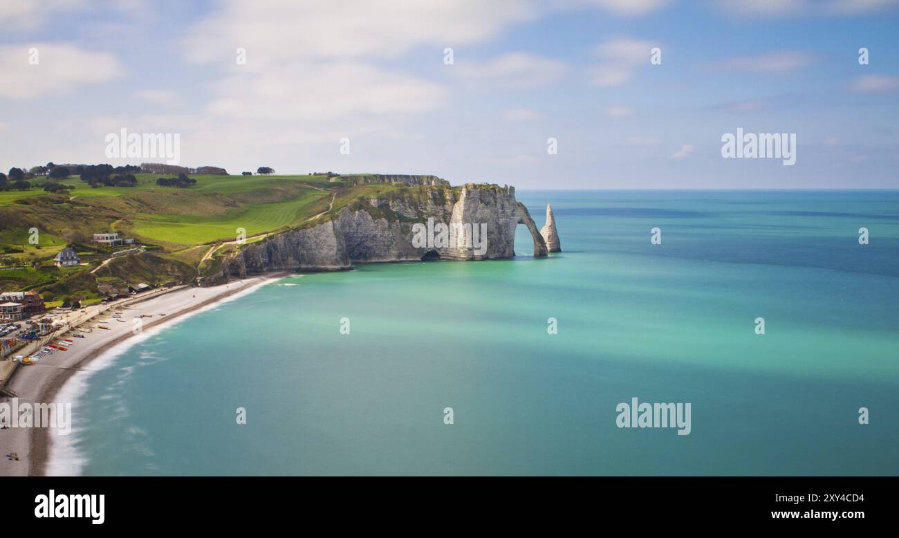 Etretat tourist spot hi-res stock photography and images - Alamy