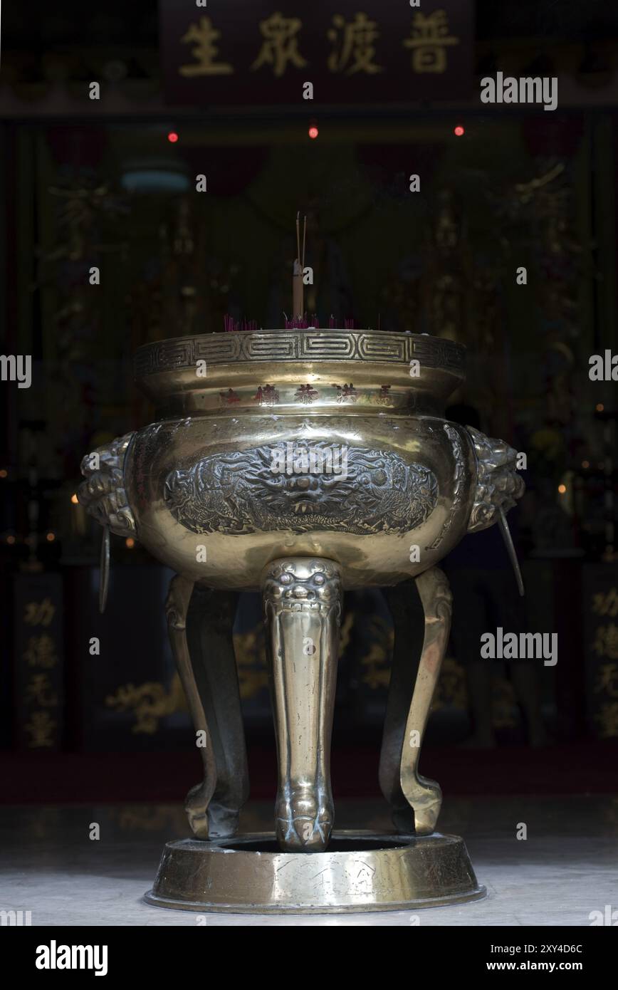 Incense faithful hi-res stock photography and images - Alamy