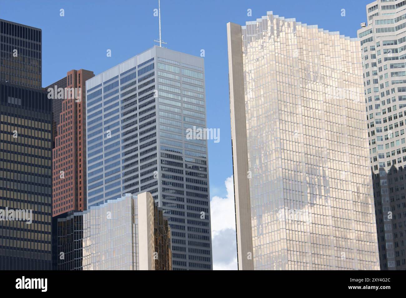 Glimpse of downtown Toronto and its skyscrapers Stock Photo - Alamy
