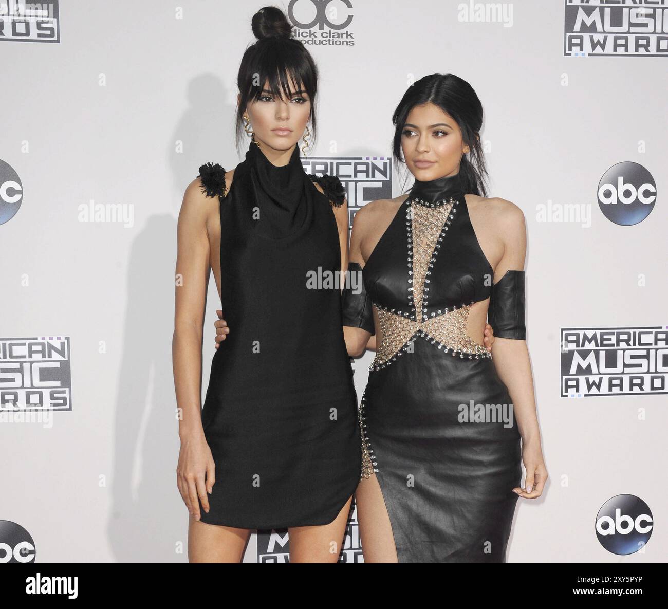 Kendall jenner kylie jenner on hi-res stock photography and Kendall jenner kylie jenner on hi-res stock photography and