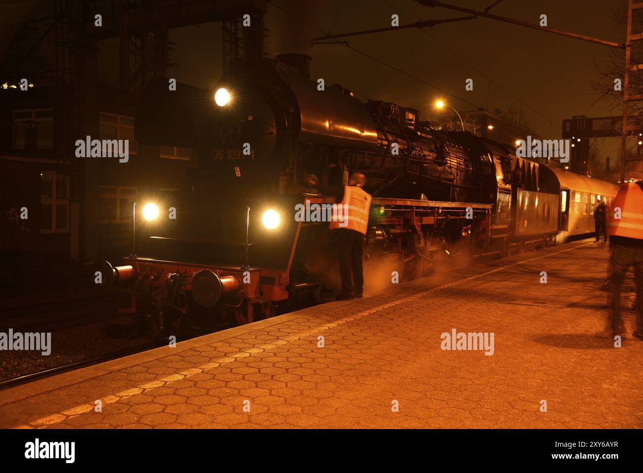 Gdr reichsbahn hi-res stock photography and images - Alamy Gdr reichsbahn hi-res stock photography and images - Alamy