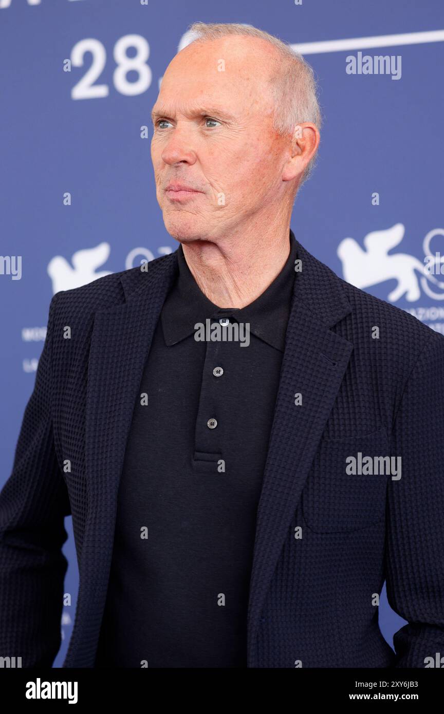 Michael Keaton beim Photocall zum Kinofilm 'Beetlejuice Beetlejuice' auf der Biennale di Venezia 2024 / 81. Internationale Filmfestspiele von Venedig im Palazzo del Casino. Venedig, 28.08.2024 Stock Photo