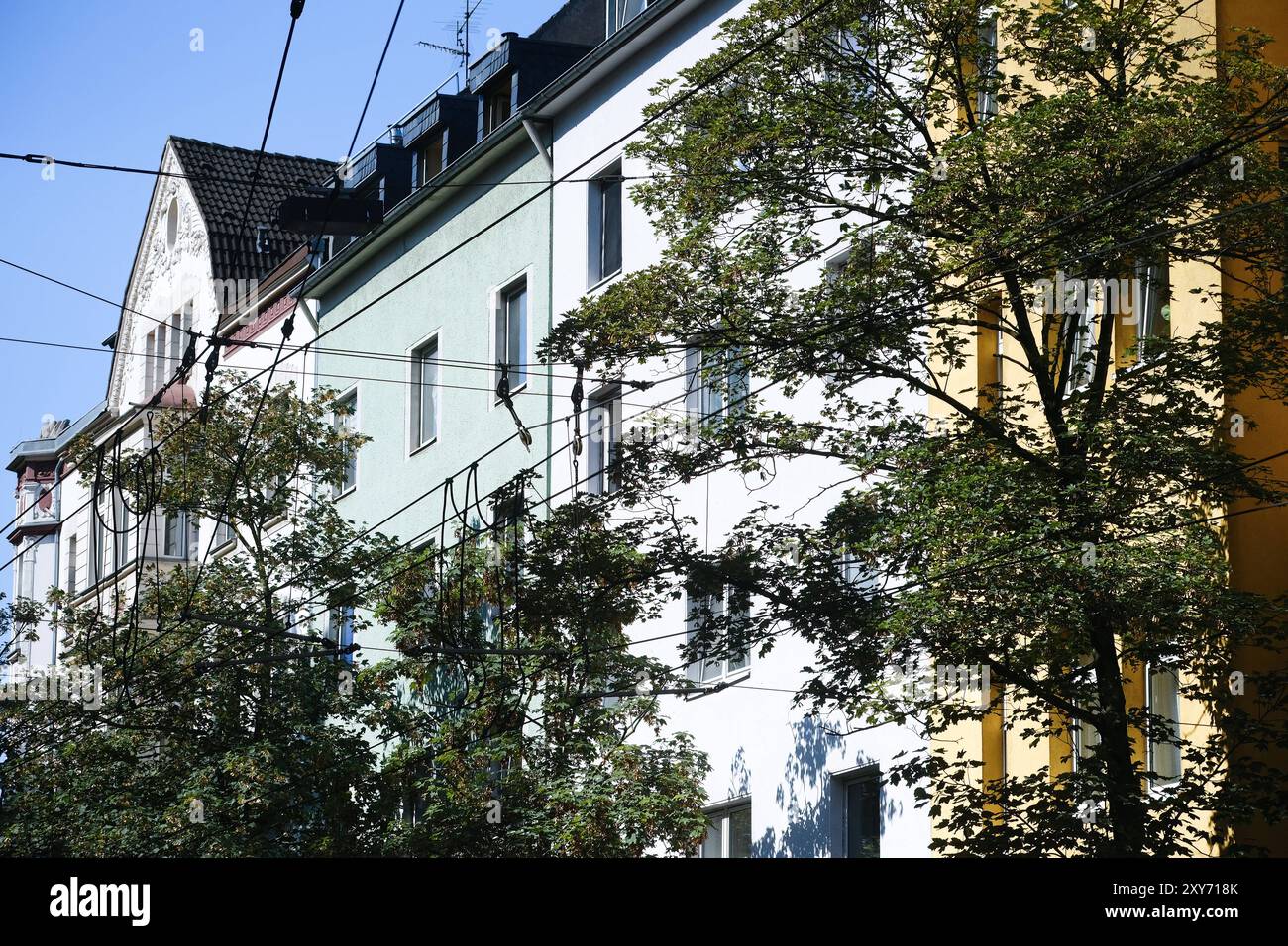 Düsseldorf 28.08.2024 Wohnungen Wohnungsnot Mietswohnung Mieten Mietpreis sozialer Wohnungsbau Sozialwohnung Immobilien Wohnraummangel Wohnung Baustelle Neubau Mehrfamilienhaus Mietshaus Miete Mietspiegel Mietpreisspiegel Immobilie Wohnungsmangel Baustau Wohnimmobilie Wohnungsimmobilien Mietpreise Altbau Leerstand Baumaterial Baustoffe Ballungsgebiet bezahlbarer Wohnraum CO2-Preis CO2 Bundes-Klimaschutzgesetz Heizen Heizung Klimapaket Mieter Vermieter Mietpreisbremse Klimasteuer Energiewende Büro Büros Homeoffice Home-Office Konjunkturpaket Grundsteuerreform Grundsteuererklärung Wohngeld Wohnu Stock Photo