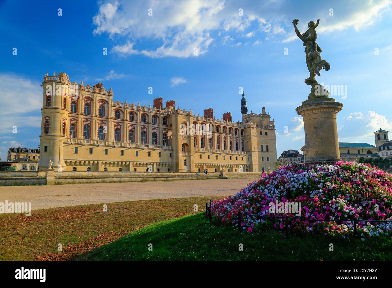 St germain en laye hi-res stock photography and images - Alamy