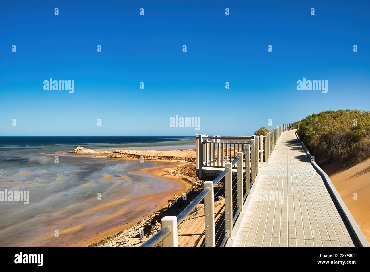 Eagle Bluff Boardwalk and viewing platform above the shallow waters of Henri Freycinet Harbour, Shark Bay, Denham, Western Australia. Stock Photo