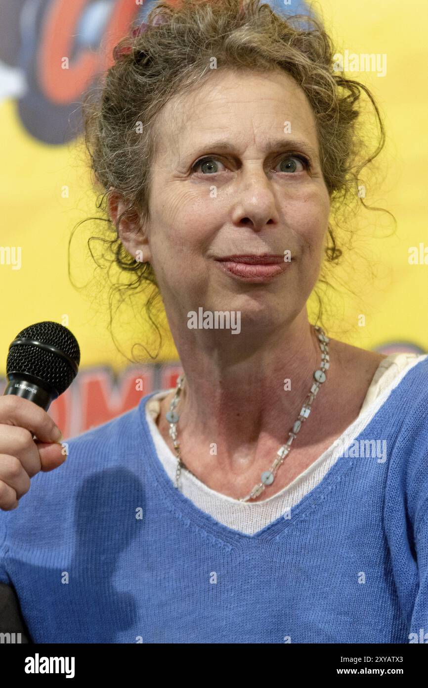 その他 2018 upper deck aliens Colette Hiller 2018 Upper Deck