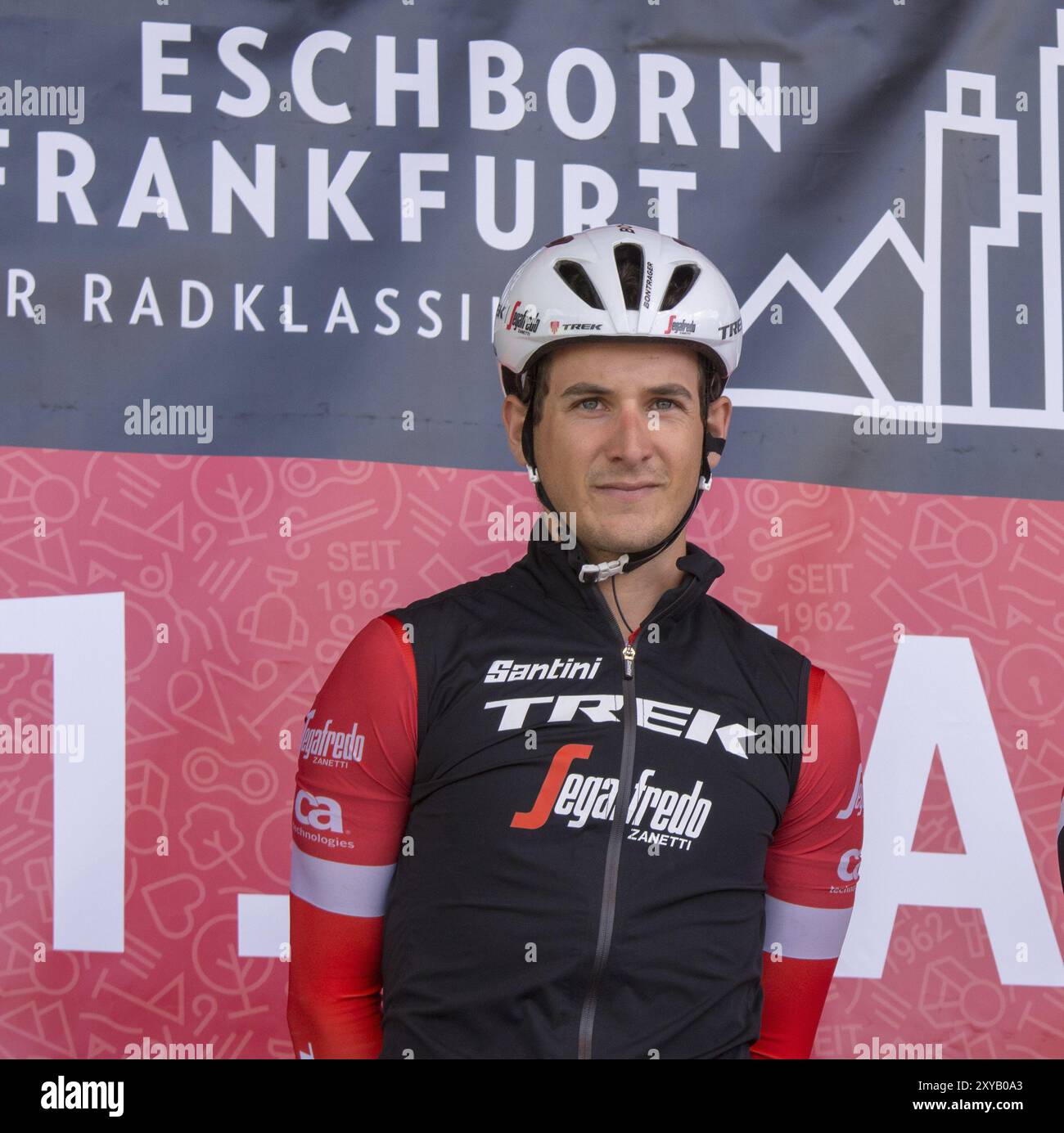 Cycle racing segafredo hi-res stock photography and images - Alamy