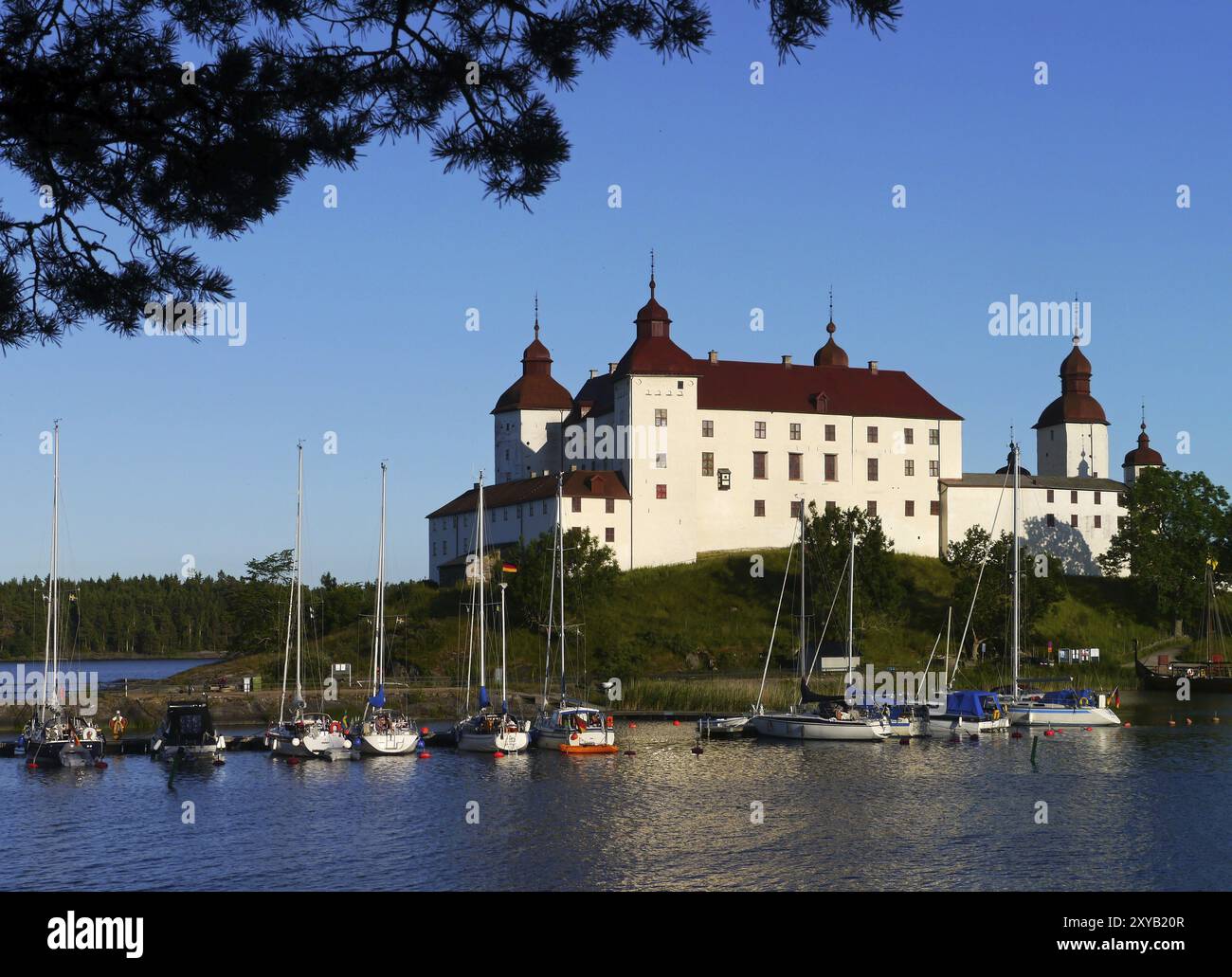 In the guest harbour at Laeckoe Castle in Lake Vaenern Stock Photo - Alamy