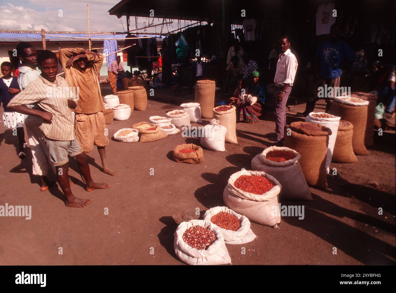 Rwanda market hi-res stock photography and images - Alamy