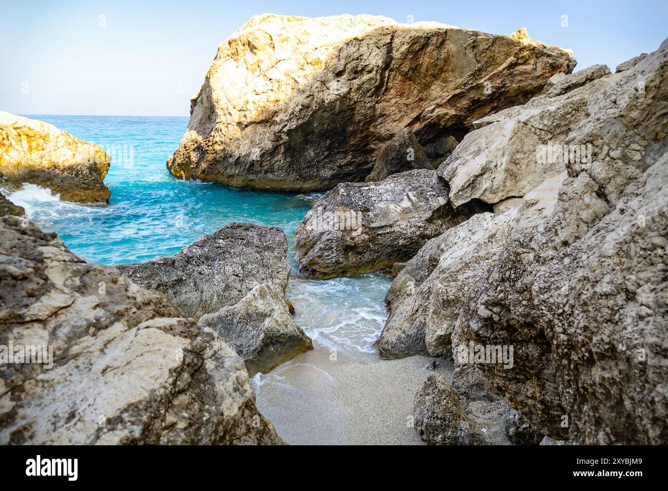 Water Effecting Rocks Water impact rocks hi-res stock photography and images - Alamy