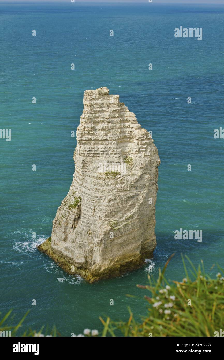 Mountains etretat france hi-res stock photography and images - Alamy