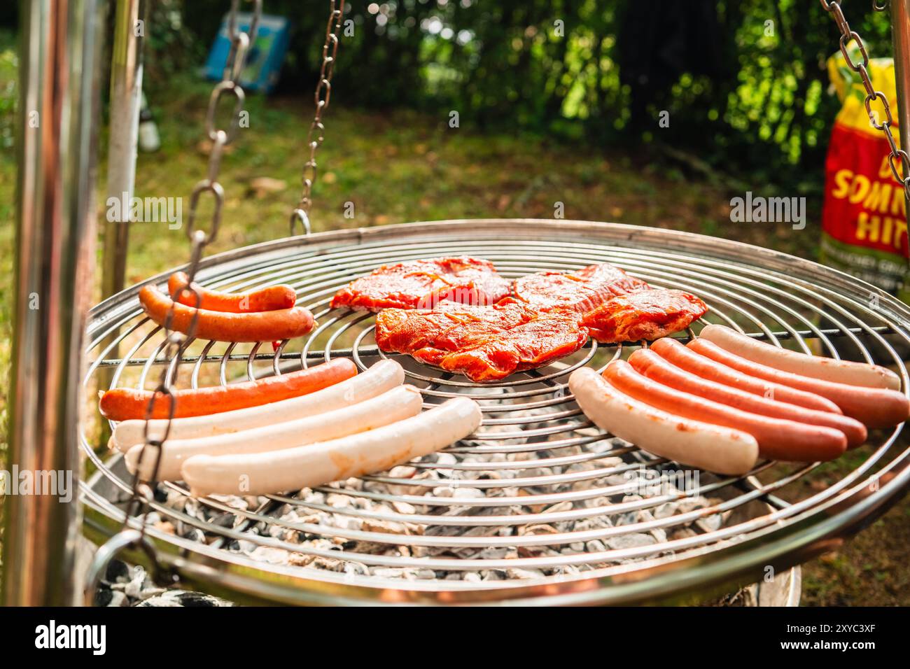 Bbq day grill barbecue hi-res stock photography and images - Alamy