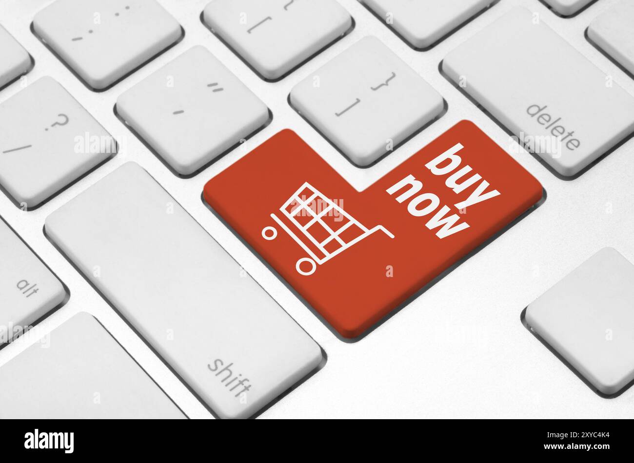 Business finance concept: Shopping cart key on the computer keyboard Stock Photo