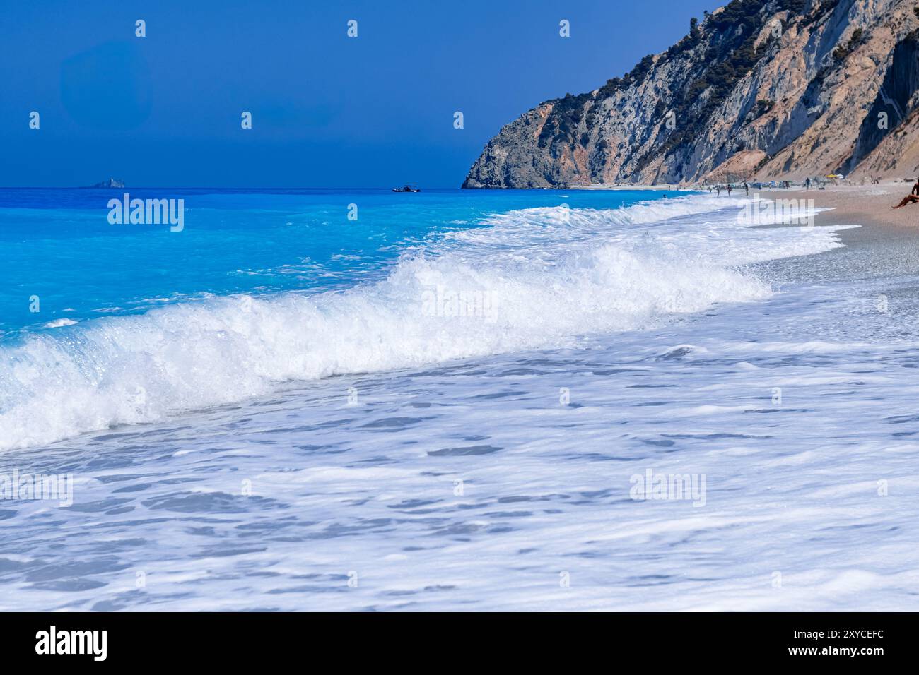 Dynamics of waves hi-res stock photography and images - Alamy