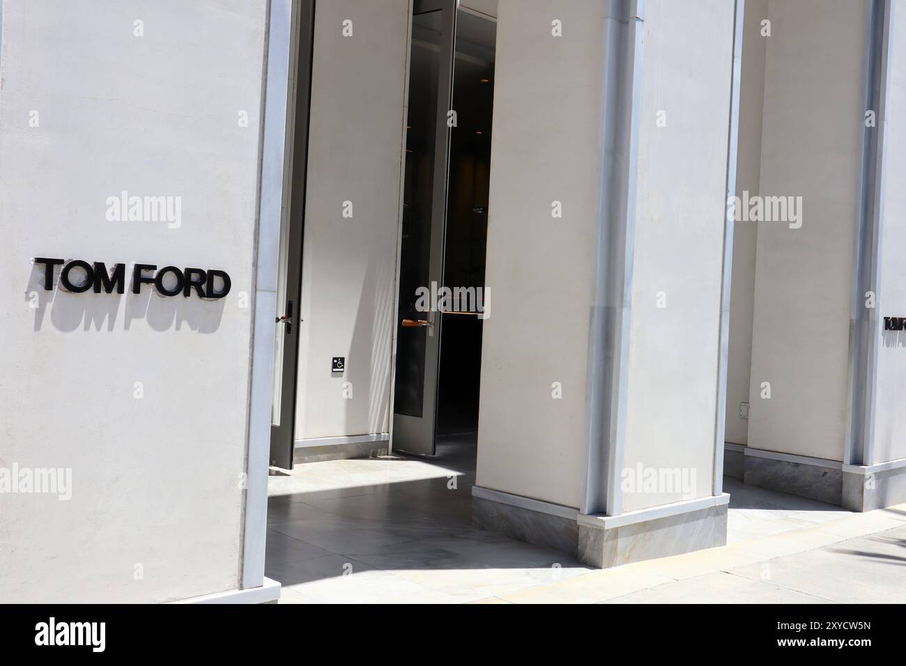 Tom Ford Rodeo Drive Store Tom Ford Store Beverly Hills TOM FORD RETAIL AARON LESHTZ