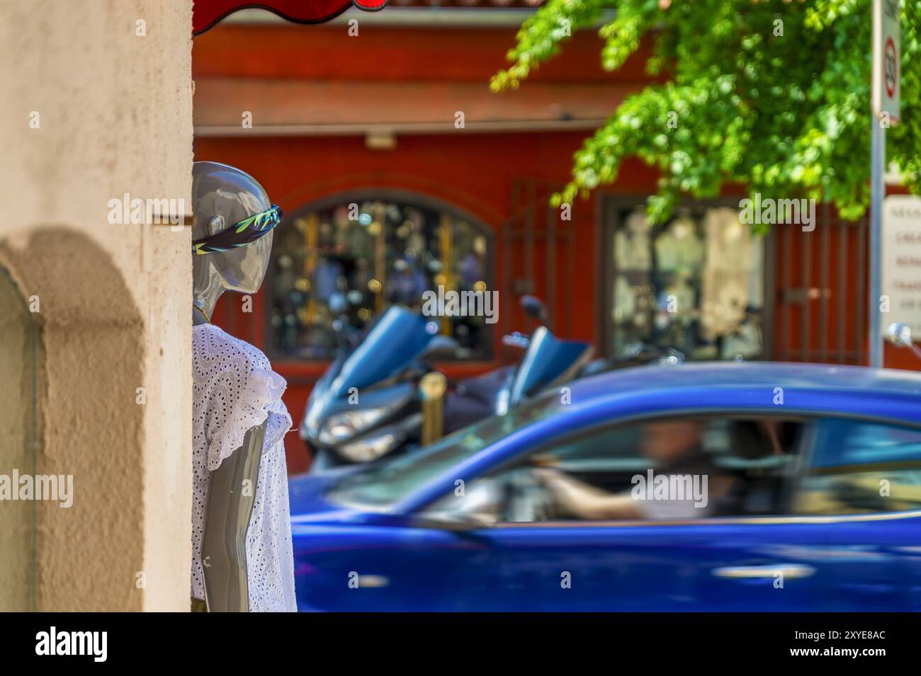 Car corner motion blur hi-res stock photography and images - Alamy