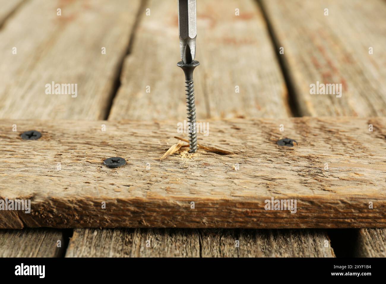 Top 7 Glue Options for Bonding Metal to Wood – The Ultimate Guide Top 7 Glue Options for Bonding Metal to Wood – The Ultimate Guide