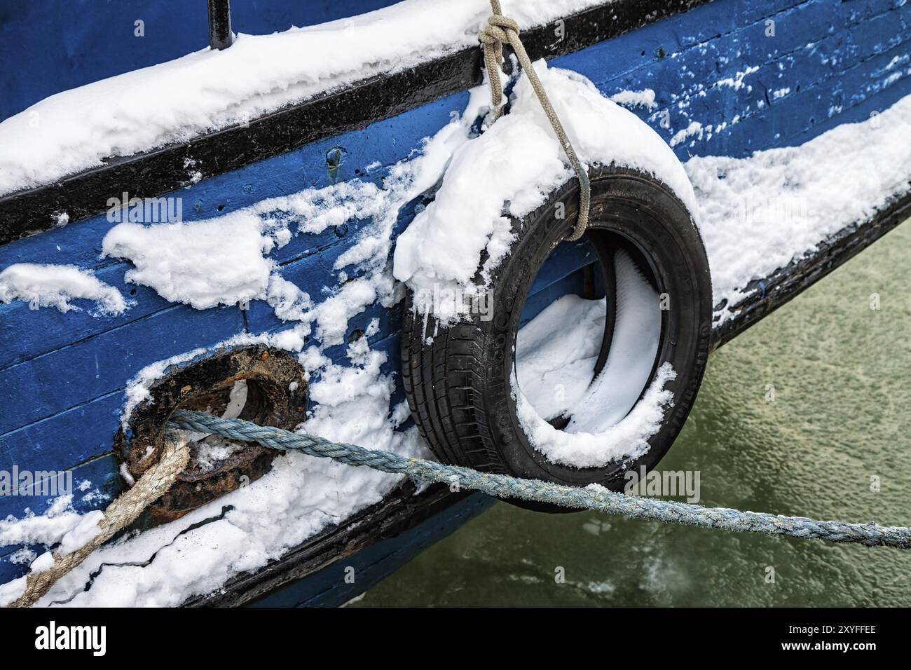 Cutter ship close up hi-res stock photography and images - Alamy